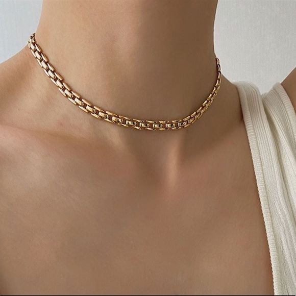 ✨18K Gold Plated Bold Pantheon Link Chain Necklace - Picture 9 of 14